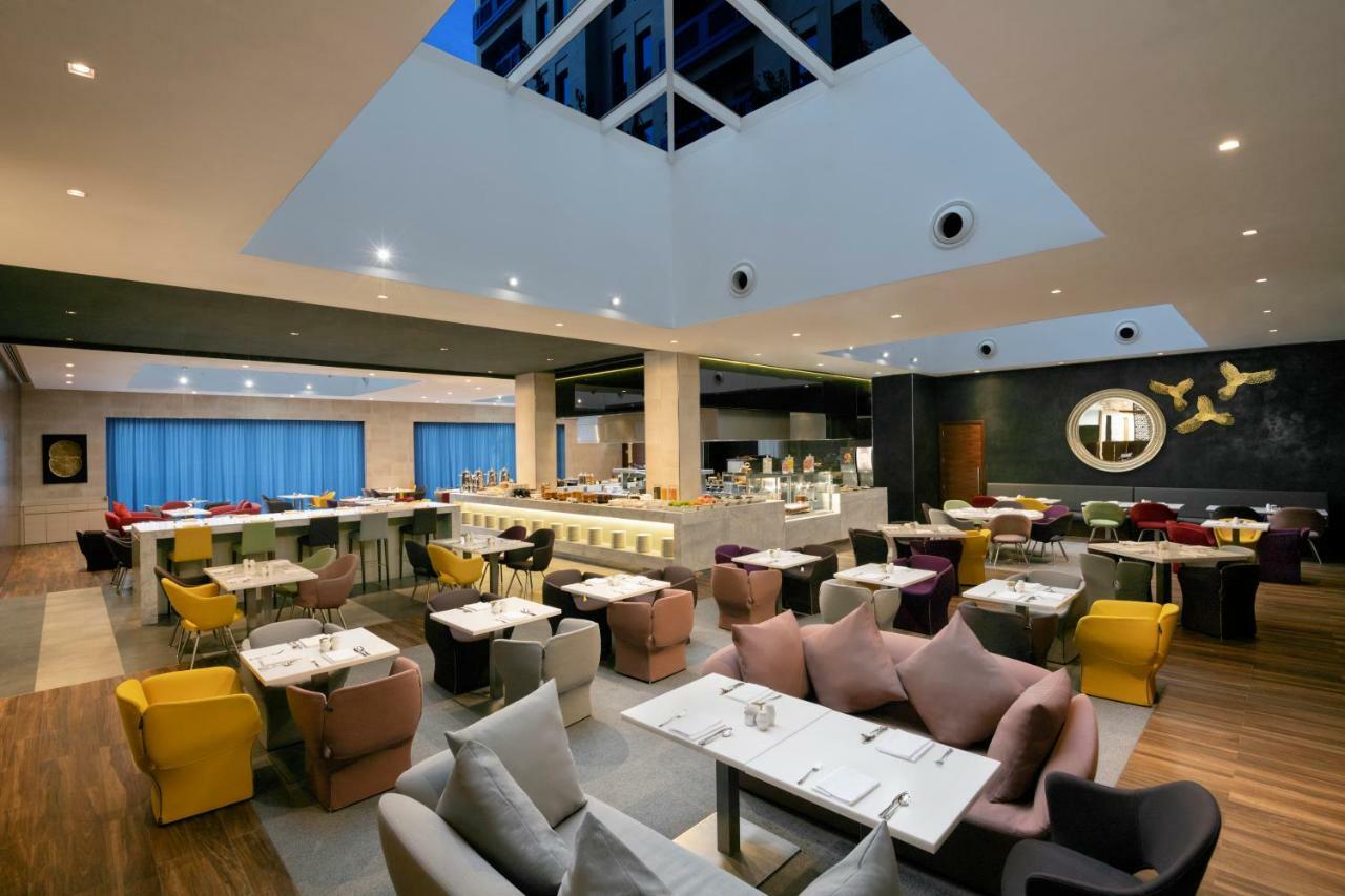 Hyatt Place Dubai Wasl District Residences Екстер'єр фото