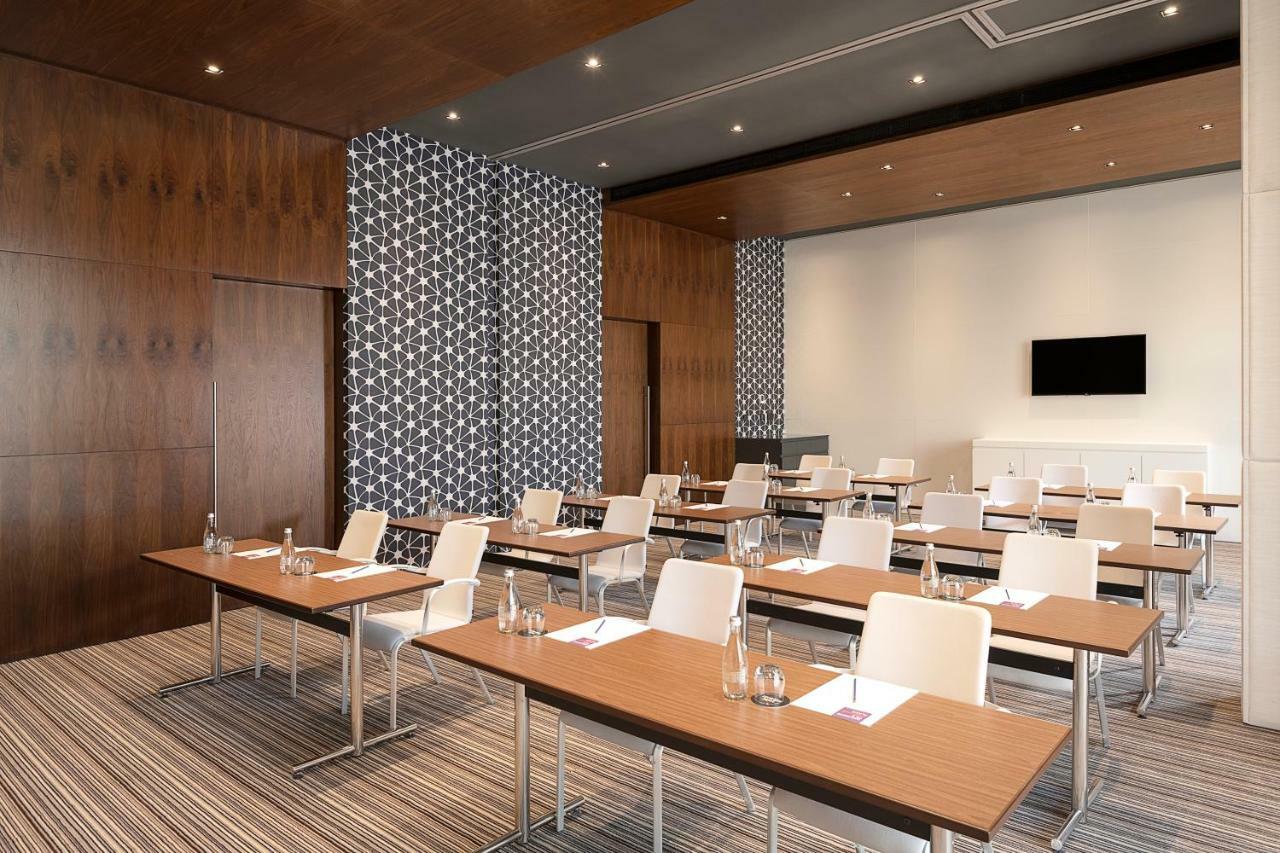 Hyatt Place Dubai Wasl District Residences Екстер'єр фото